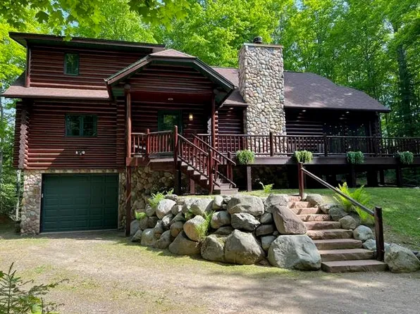7101 Colonial Ln, Gotham, WI 53540