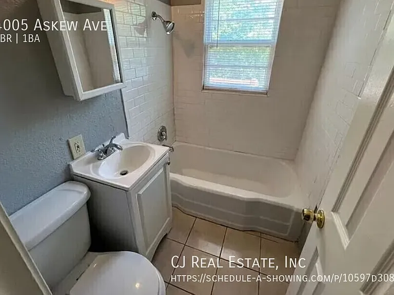 4005 Askew Ave — Photo 3