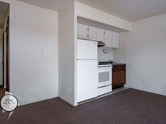 5th image of 1128 Des Plaines Ave APT 101