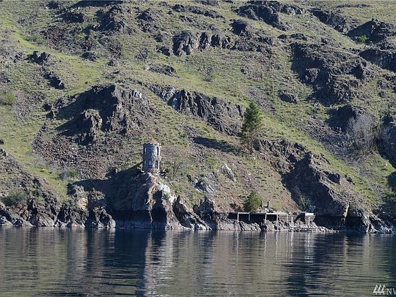 5th image of 1 Lake Chelan North Shr