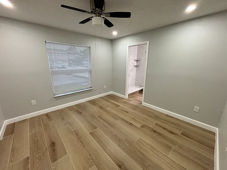14025 Village View Dr — Photo 20