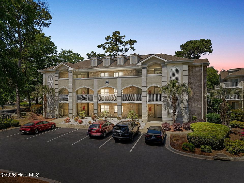1st image of 908 Resort Circle Unit 512