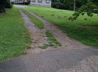 314 Riddle St, Athens, TN 37303