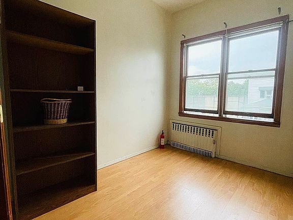 4th image of 1566 72nd St #2