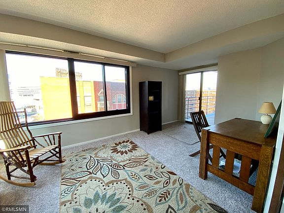 5th image of 26 10th St W Unit 602