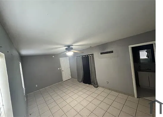 10379 SW 209th Ln — Photo 6