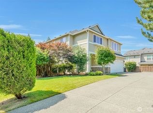 27451 211th Ct SE, Maple Valley, WA 98038