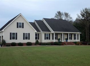 175 Roland Batchelor Rd, Beulaville, NC 28518