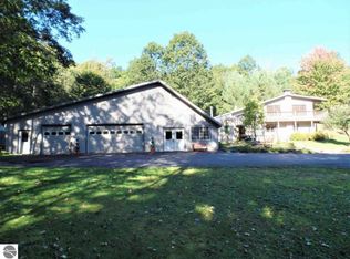 4662 Del Mason Rd, Bellaire, MI 49615