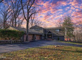 5554 Riverside Dr, Joplin, MO 64804