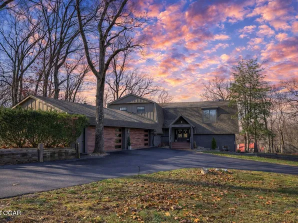 5554 Riverside Dr, Joplin, MO 64804