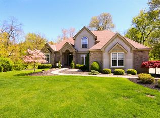 4290 Wellington Dr, Cincinnati, OH 45245