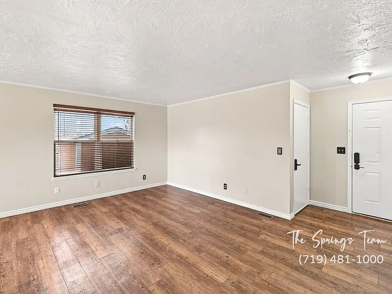 3060 Maverick Dr — Photo 9