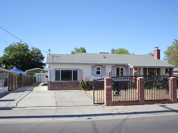 3rd image of 411 Grand Ave