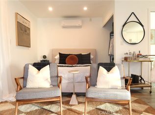 6602 De Celis Pl, Van Nuys, CA 91406