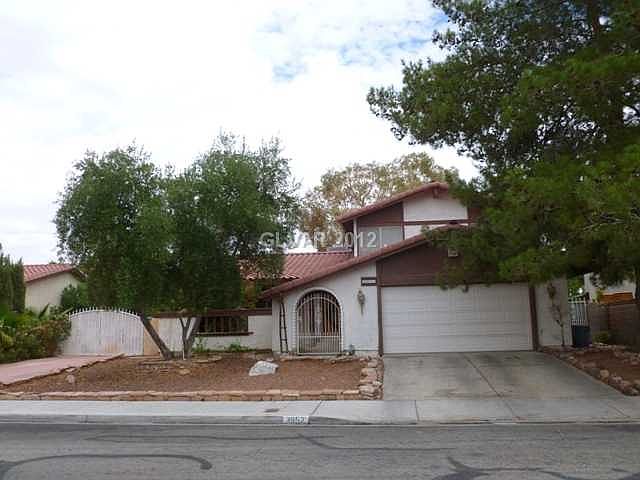 1st image of 3852 Red Rock St