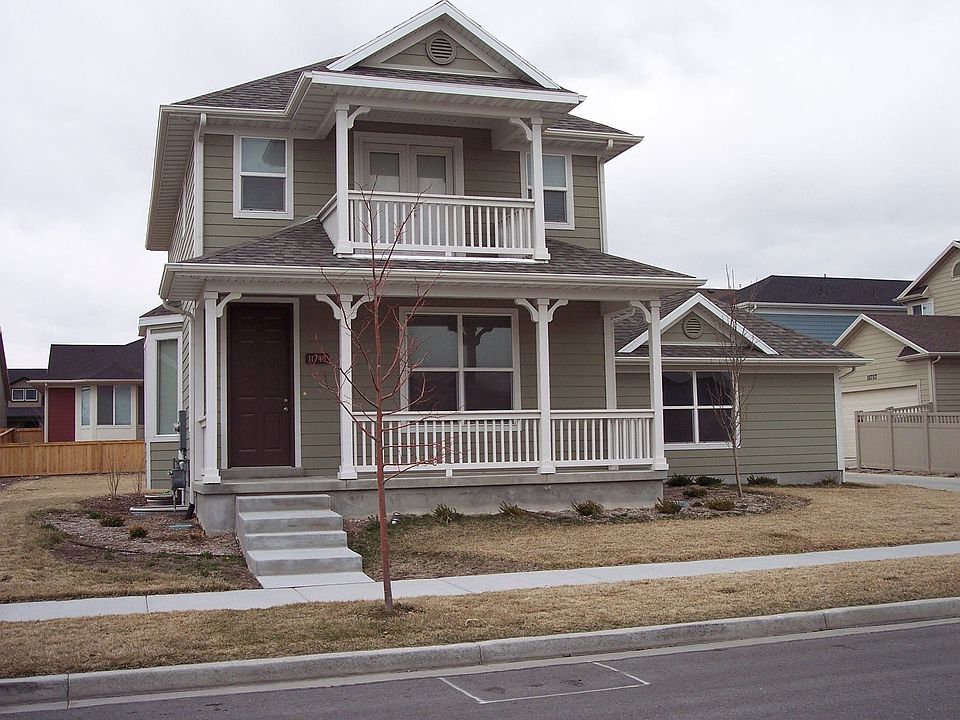 Beautiful Daybreak Home