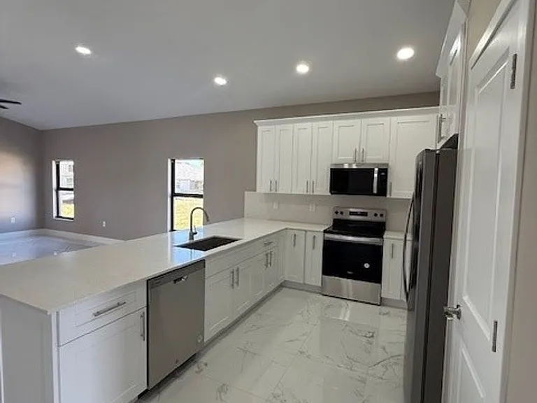 1518 Nelson Rd N — Photo 5