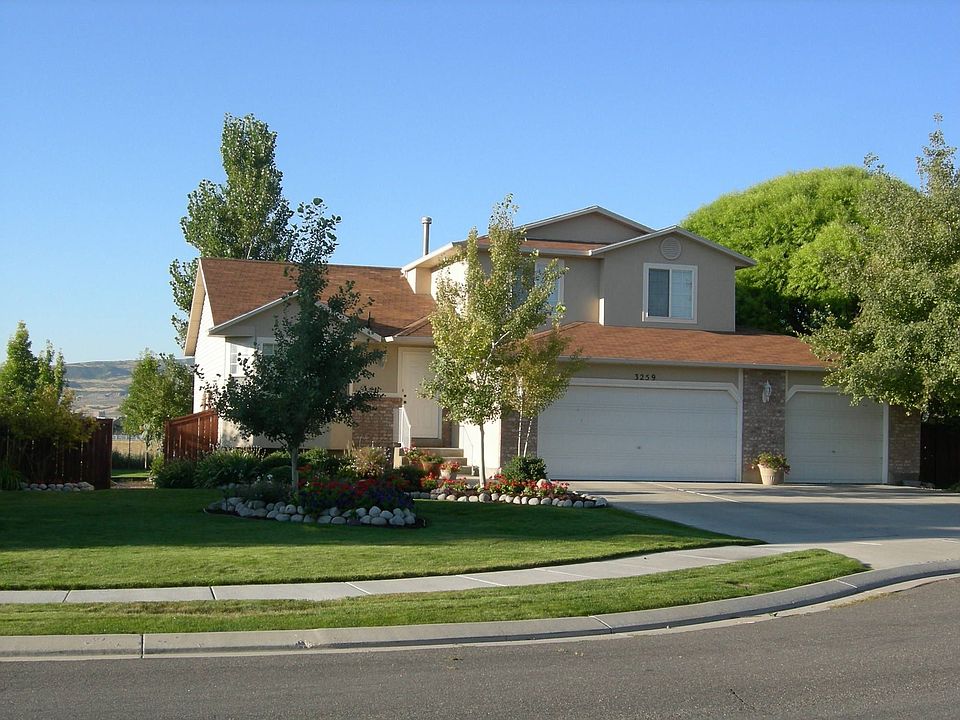 Riverton Home