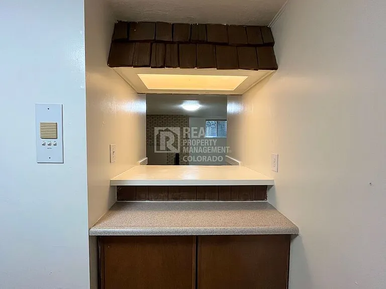 1221 N Clarkson St #1 — Photo 6