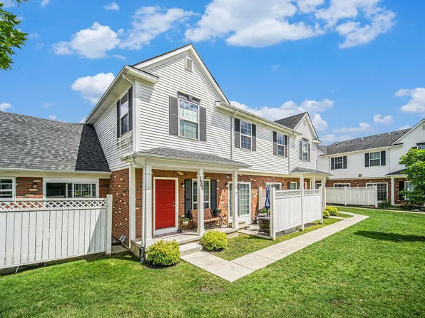 1902 Riversedge Dr, Saline, MI 48176