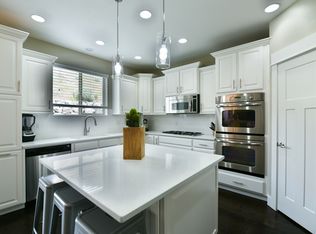 1946 W Shadow Wood Dr, Lehi, UT 84043