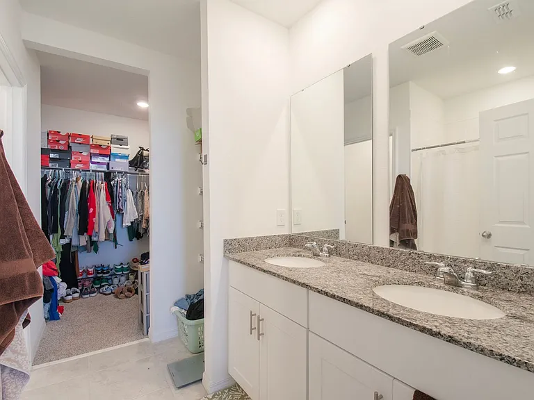 3181 Viceroy Ct — Photo 18
