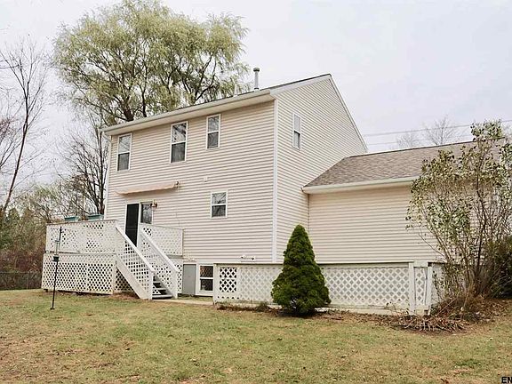 2nd image of 579 Elm Ave
