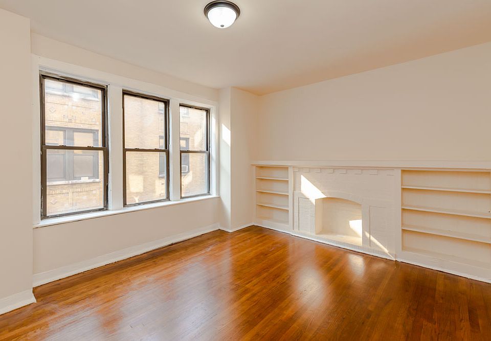 1st image of 1028 E Hyde Park Blvd APT 2N