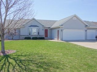 1649 W Kaylee Ln, Appleton, WI 54913