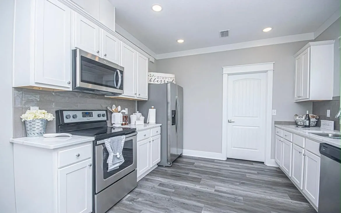 4 bed, 1603 sqft, $2,250 — Photo 4