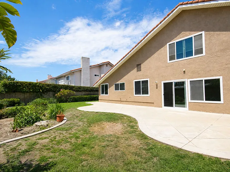 9168 Nadine River Cir — Photo 36