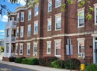 111 N Willow St, Trenton, NJ 08618