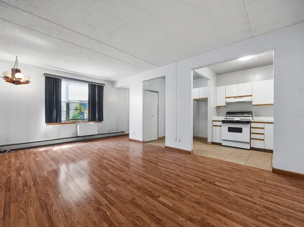 789a Saint Anns Avenue image 1 of 14
