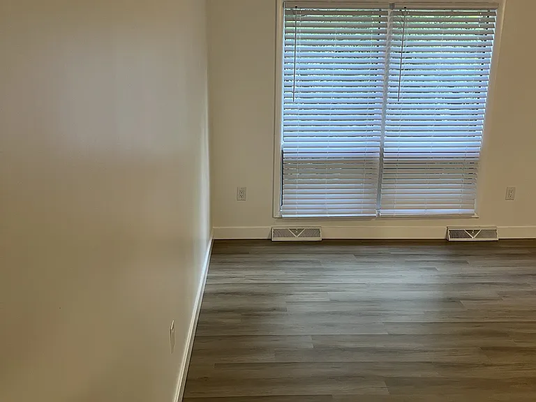 278 Randolph Rd — Photo 11