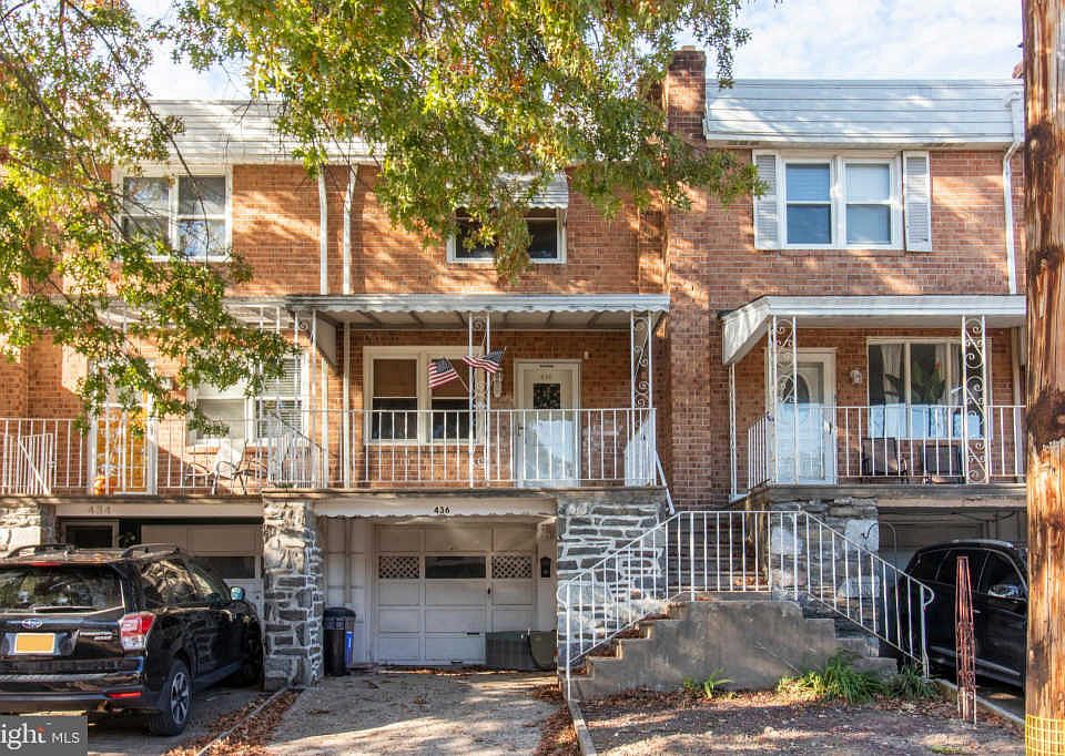 1st image of 436 Hermit St
