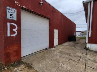 1725 Mount Vernon Rd #B, Newark, OH 43055