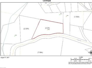 562 Folly Rd, Hendersonville, NC 28739