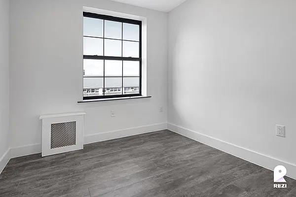 Rented by REZI | media 9