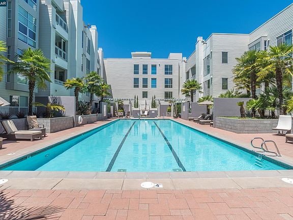 3rd image of 1655 N California Blvd APT 156
