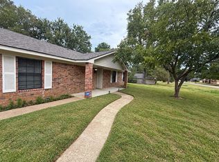 117 Sugar Creek Dr, Marshall, TX 75672