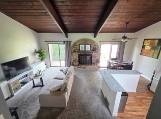 13749 Heywood Ct, Apple Valley, MN 55124