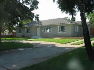 565 E Arrow Hwy, Pomona, CA 91767