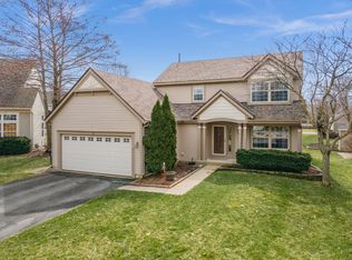 21 Longview Ct, South Elgin, IL 60177