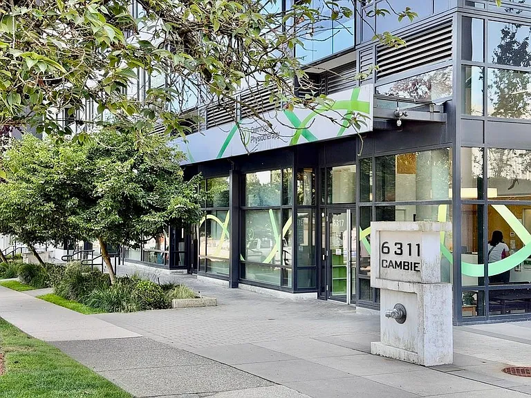6311 Cambie St #506 — Photo 3
