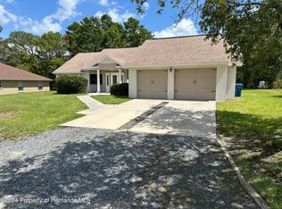 9003 Ostrom Way, Weeki Wachee, FL 34613