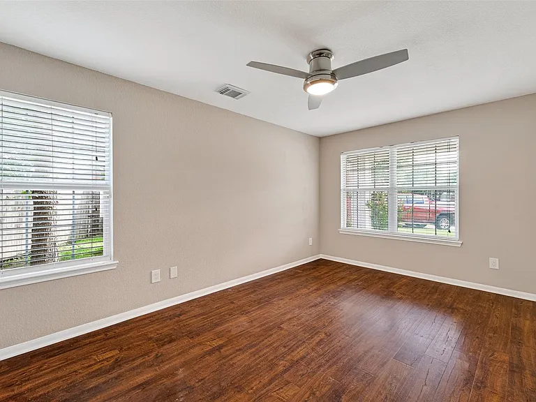 3934 Brook Garden Ln — Photo 19
