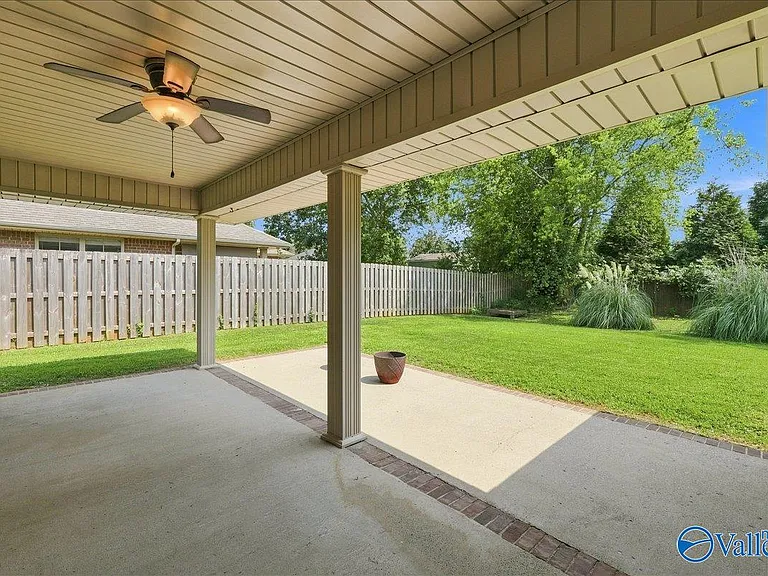 5015 Montauk Trl SE — Photo 35