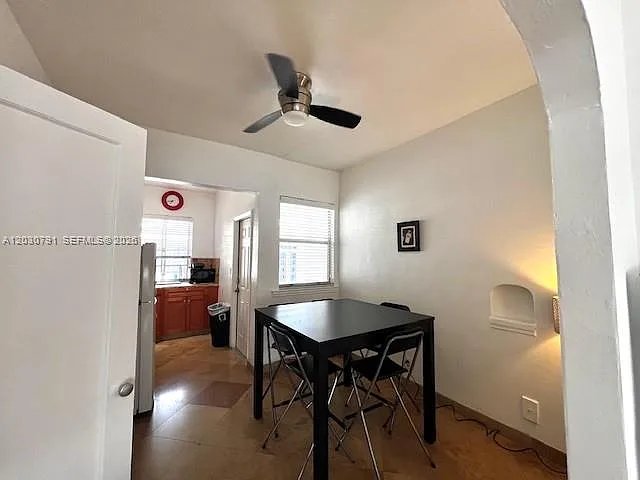 601 7th St #4 — Photo 7