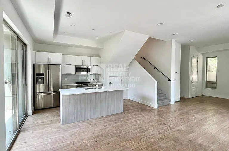 4039 N Tejon St — Photo 3